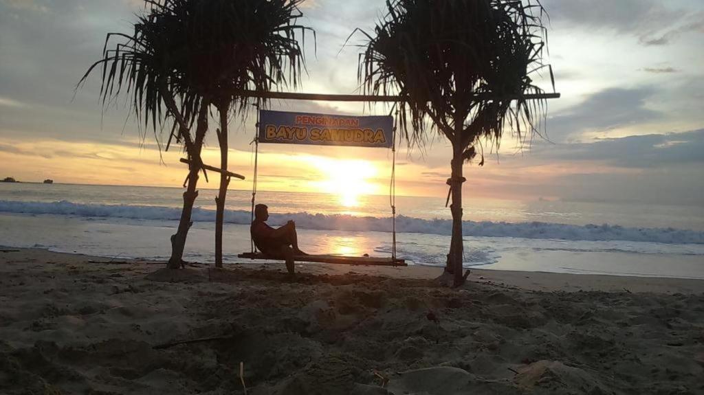 Penginapan Bayu Samudra Garut Exteriör bild